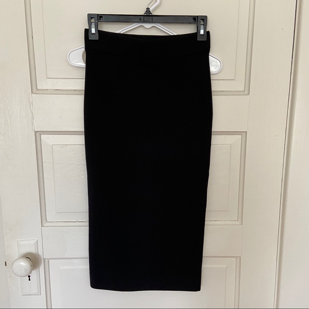 Aritzia Babaton Sculpt Knit Bodycon Skirt